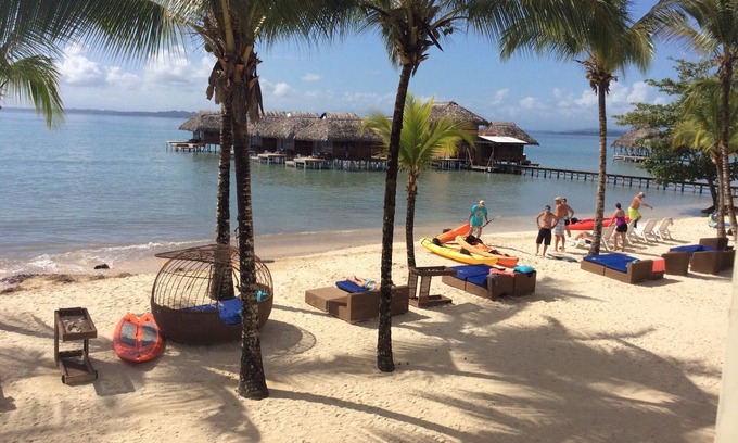 Isla Bastimentos House | Beach Front property