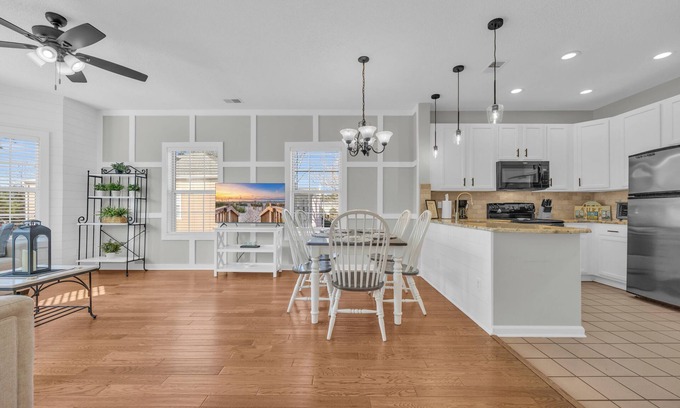 Red Hill Apartment | Beach & Golf Vacation 2