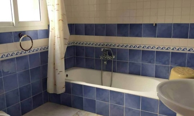 Cite Ennour House | beach house 2-bedrooms 220dt par nuit à Kélibia