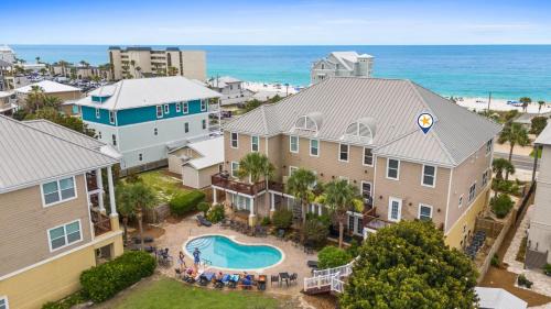 Kiska Beach House | Beach House - Sunny Daze
