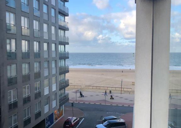 Knokke Apartment | Beach-la-Mar
