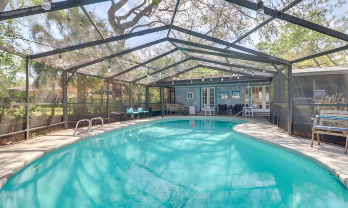 Jacksonville Beach House | Beach Retreat in Jacksonville PetandFamily-Friendly