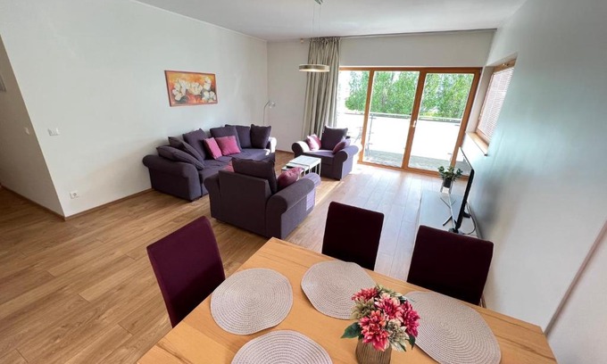 Beach Area Apartment | Beach Surf Papli