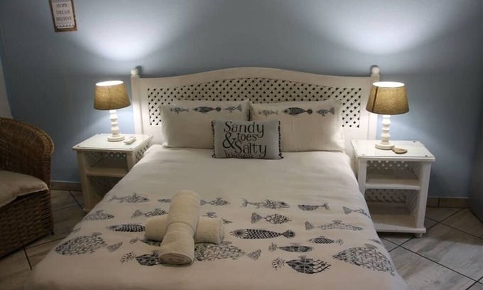 St. Lucia Ski Chalet | Beach themed, Bush at your doorstep, World Heritage Site.