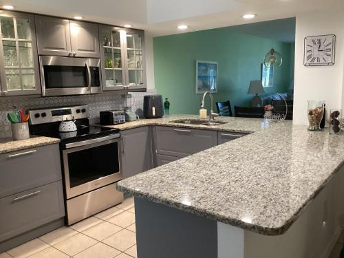 South Bradenton Apartment | Beaches Anna Maria island IMG Tennis Bradenton