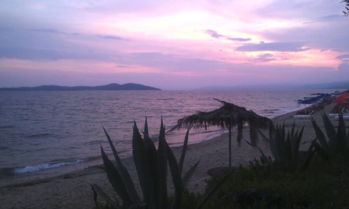 Ouranoupoli House | Beachfront Agrelia, Perfect For Couples And Families