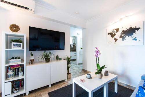 Benalmadena Costa Apartment | Beachfront apartment Puerto Marina