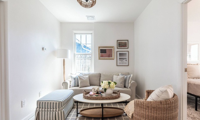 Wall House | Beachfront Beauty - 2BR/1BA
