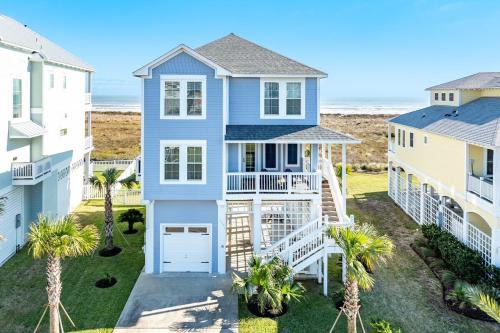 Red Fish Cove House | Beachfront Bliss