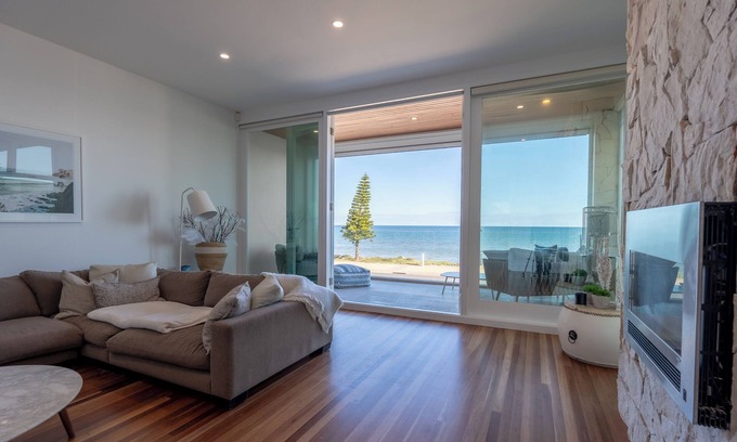 Somerton Park House | Beachfront Home in Somerton Park