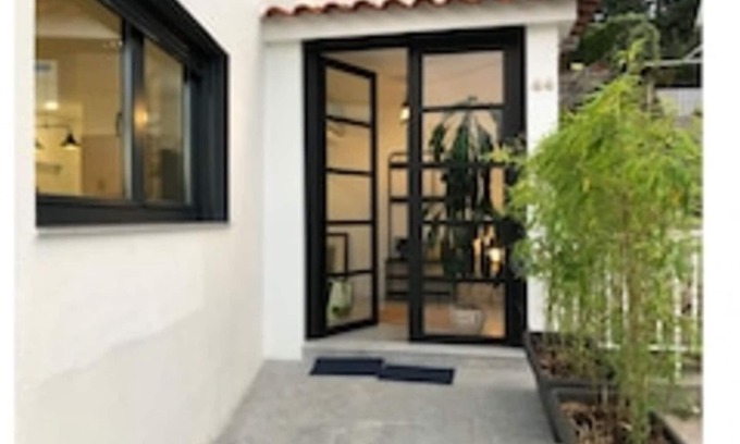 Teis House | Beachfront Home in Arealonga – Direct Access to the Sand, Comfort, and Space