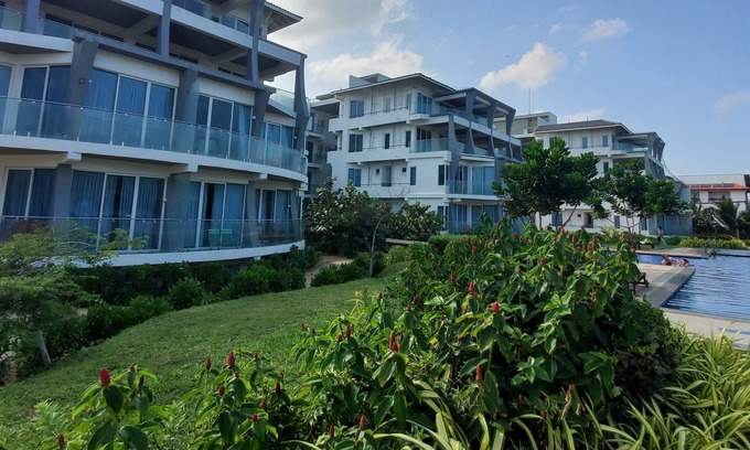 Nilaveli Apartment | Beachfront Paradise Luxry Condo