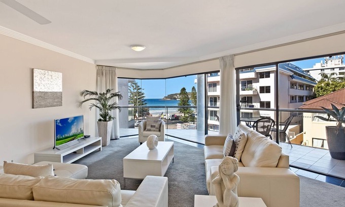 Manly Apartment | BEACHSIDE BEAUTY IN MANLY - APT 8