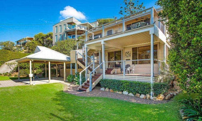 North Avoca House | Beachside House @ North Avoca