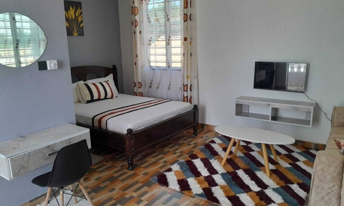 Kilifi Apartment | Beachside Spacious Haven: Walk to Sand and Shops