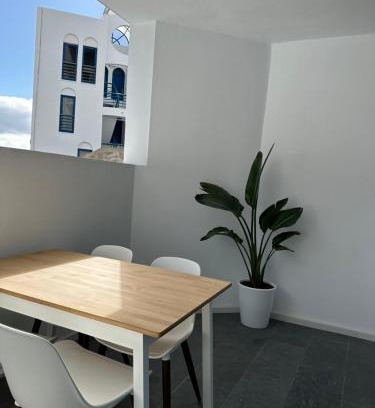 Puerto Naos Apartment | BeachVibe