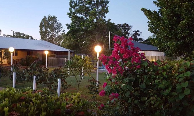 Katherine Hotel | Beagle Hotel