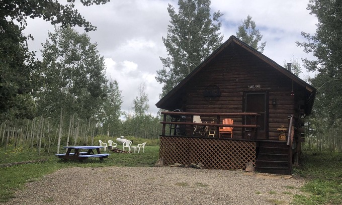 Dolores Cabin | Bear Bait Cabin is cozy and rustic overlooking beautiful aspen trees