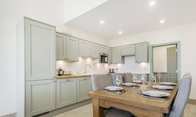 Little Rissington House | Bears Court North Barn 1