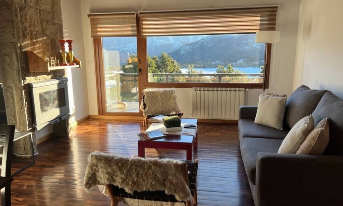 Villa Los Coihues House | Beautiful apartment in Arelauquen Golf