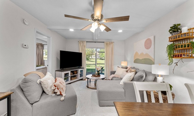 Augusta Condo | Beautiful 2 bedroom 2 bathroom condo with patio.