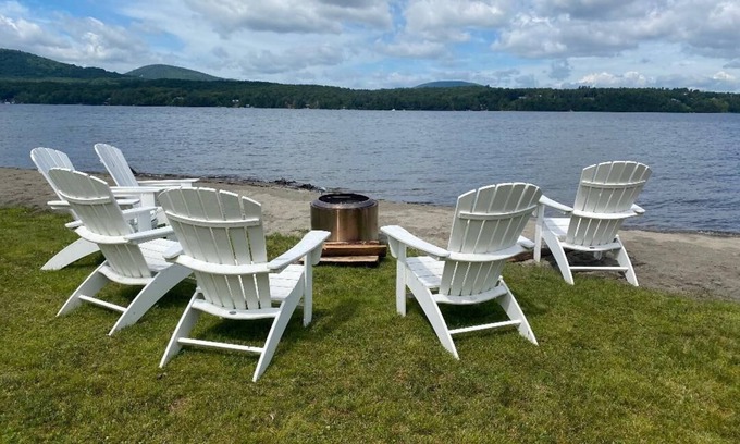 Westmore Cottage | Beautiful 2-Bedroom Cottage on Gorgeous Lake Willoughby