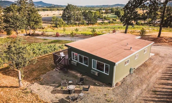 Gaston House | Beautiful 2 bedroom home with amazing views