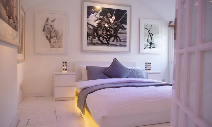 Midhurst House | Beautiful 3 bed designer cottage fabulous location