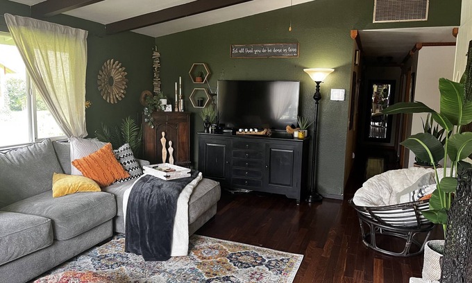 Roseburg House | Beautiful 3 bedroom home in one of the nicest neighborhoods in all of Roseburg