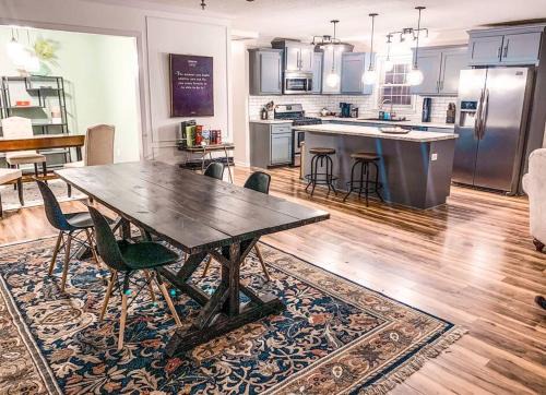 Westover House | Beautiful 3-bedroom home next to Ft Bragg