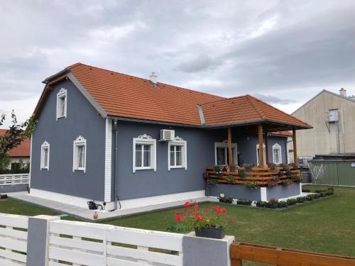 Guntersdorf House | Beautiful 4-Bed House in the Weinviertel
