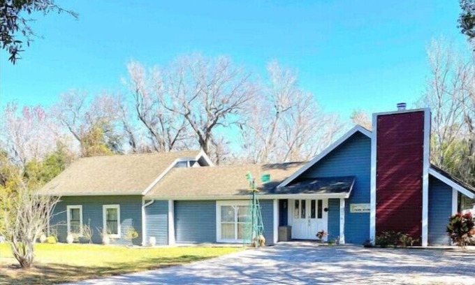 Windermere House | Beautiful 4 Bedroom Farm Housen