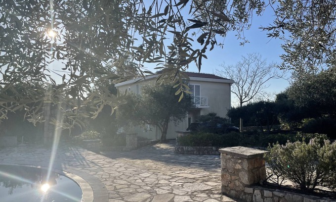 Bigovo Villa | Beautiful Adriatic Villa with Pool - 10 minute stroll to beach
