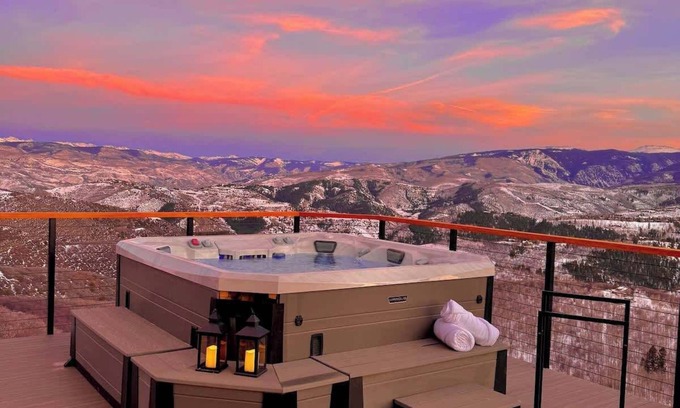 Cordillera House | Beautiful Alpine Retreat: Hot Tub,Sauna, 360 Views