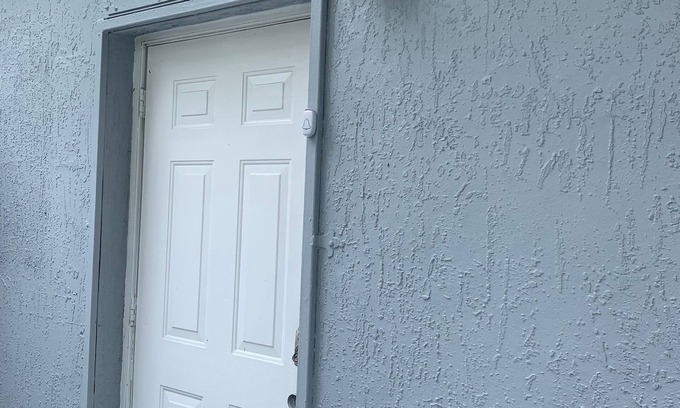 Hialeah House | Beautiful and Cozy 1 Bedroom Apartment