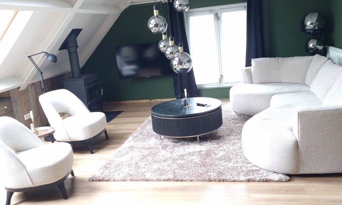 Lochem Apartment | Beautiful and very spacious vacation apartment "AtFlore"
