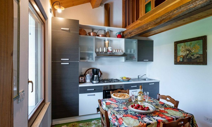 Cortiglione Apartment | Beautiful apartment for 5 people with A/C, WIFI, TV, terrace, pets allowed and parking