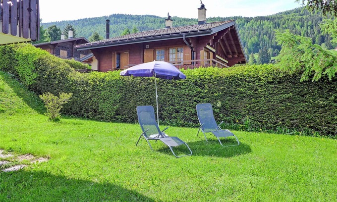 Buerchen Apartment | Beautiful apartment for 5 people with WIFI, TV, patio, pets allowed and panoramic view