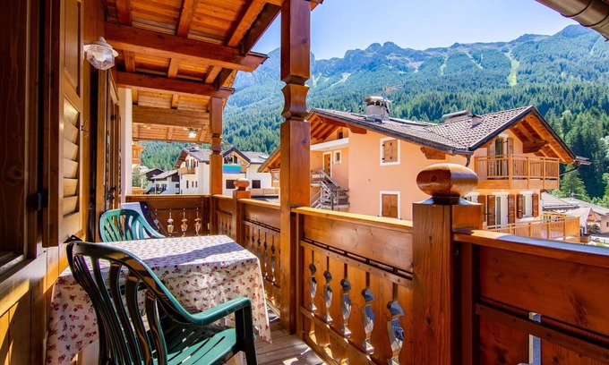 Soraga Apartment | Beautiful apartment for 8 people with WIFI, TV, balcony and parking