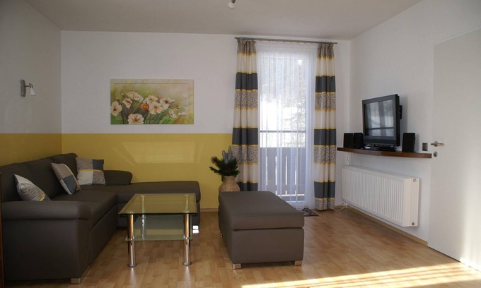 Werfenweng Apartment | Beautiful apartment in Werfenweng (Sport and Culture)