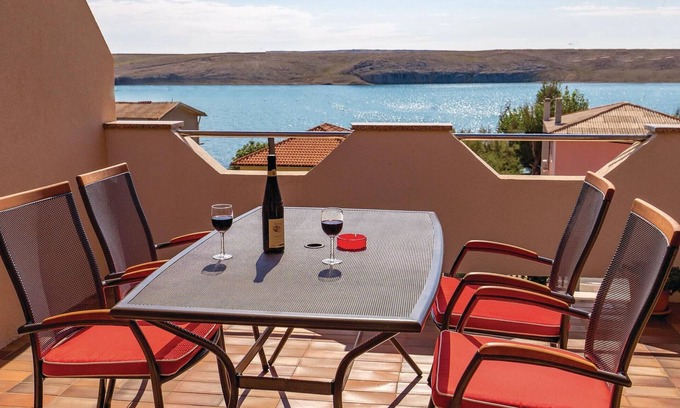 Dinjiska Apartment | Beautiful apartment in Dinjiska