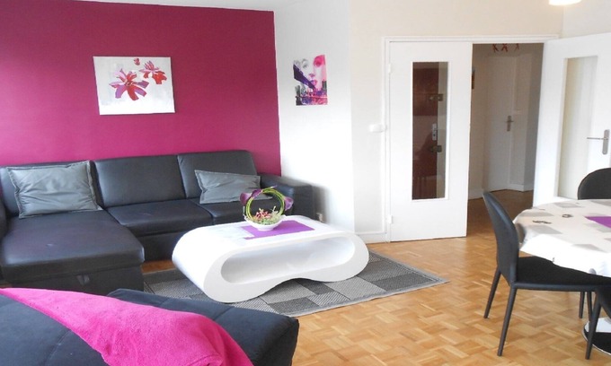 Centre Ville Rive Gauche Apartment | Beautiful apartment in Rouen + PARKING