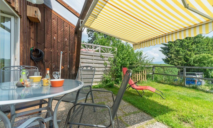 Zandt House | Beautiful apartment in villa for 6 people with WIFI, TV, terrace and pets allowed