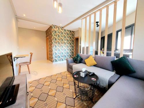 Deroua Apartment | Beautiful apartment next to airport Mohamed V