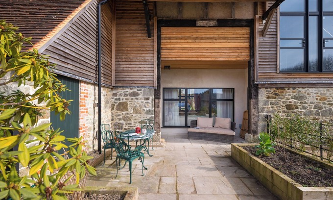 Corton Apartment | Beautiful barn conversion near stourhead