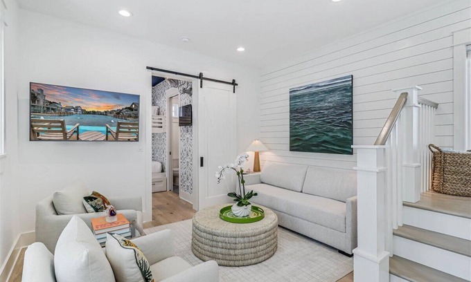 Cinnamon Shore Cottage | Beautiful Beach Cottage in Elegant Design w/20+ Amenities Access