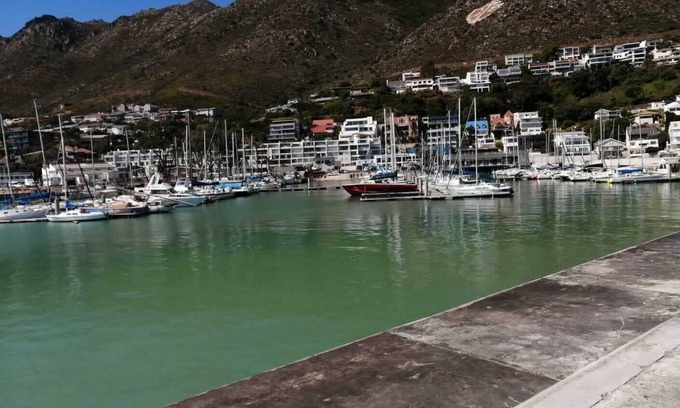 Mountainside Apartment | Beautiful Beach front Apartment