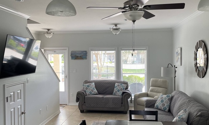 Long Beach Condo | Beautiful beach/sunset view 2BR/2.5 bath Condo off the Mississippi Gulf Coast!