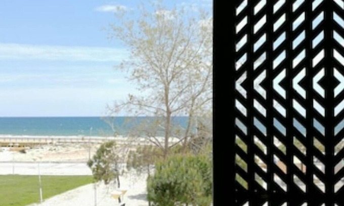 Vila Real Santo Antonio Apartment | Beautiful beachfront apartment