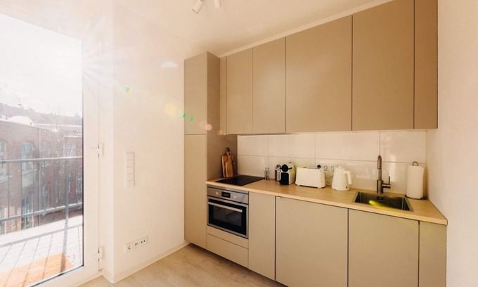 Friedrichstadt Apartment | Beautiful Boho Micro Apartment in City Centre